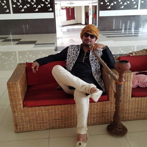 Tashnijija - Anurag Dixit