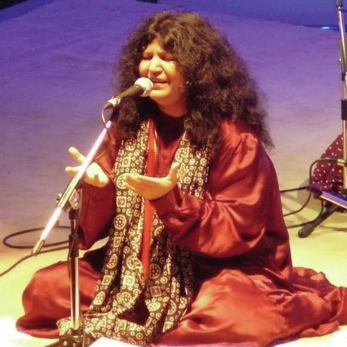 Moon Jadhan KO Diyo Jalayo - Abida Parveen